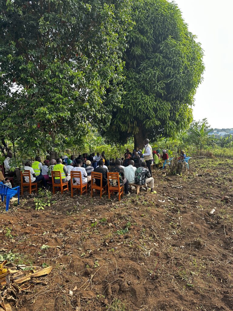 IGRAO Leaders Addressing Community