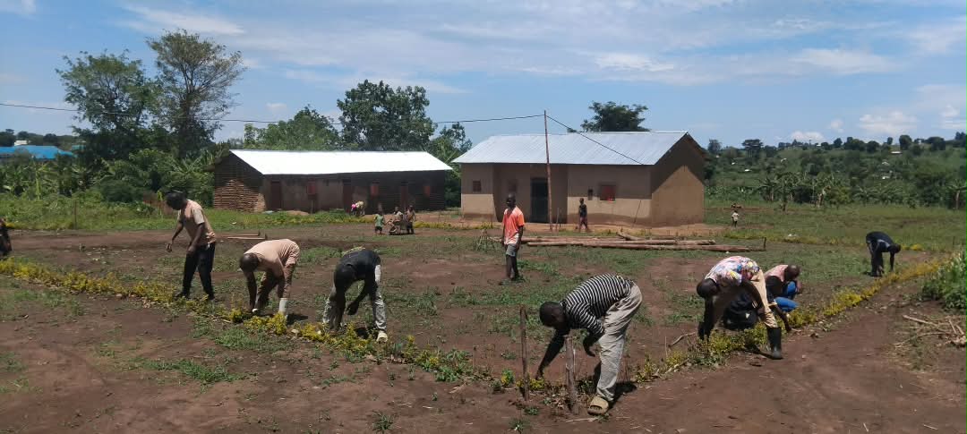 Community participation and solidarity at IGRAO school